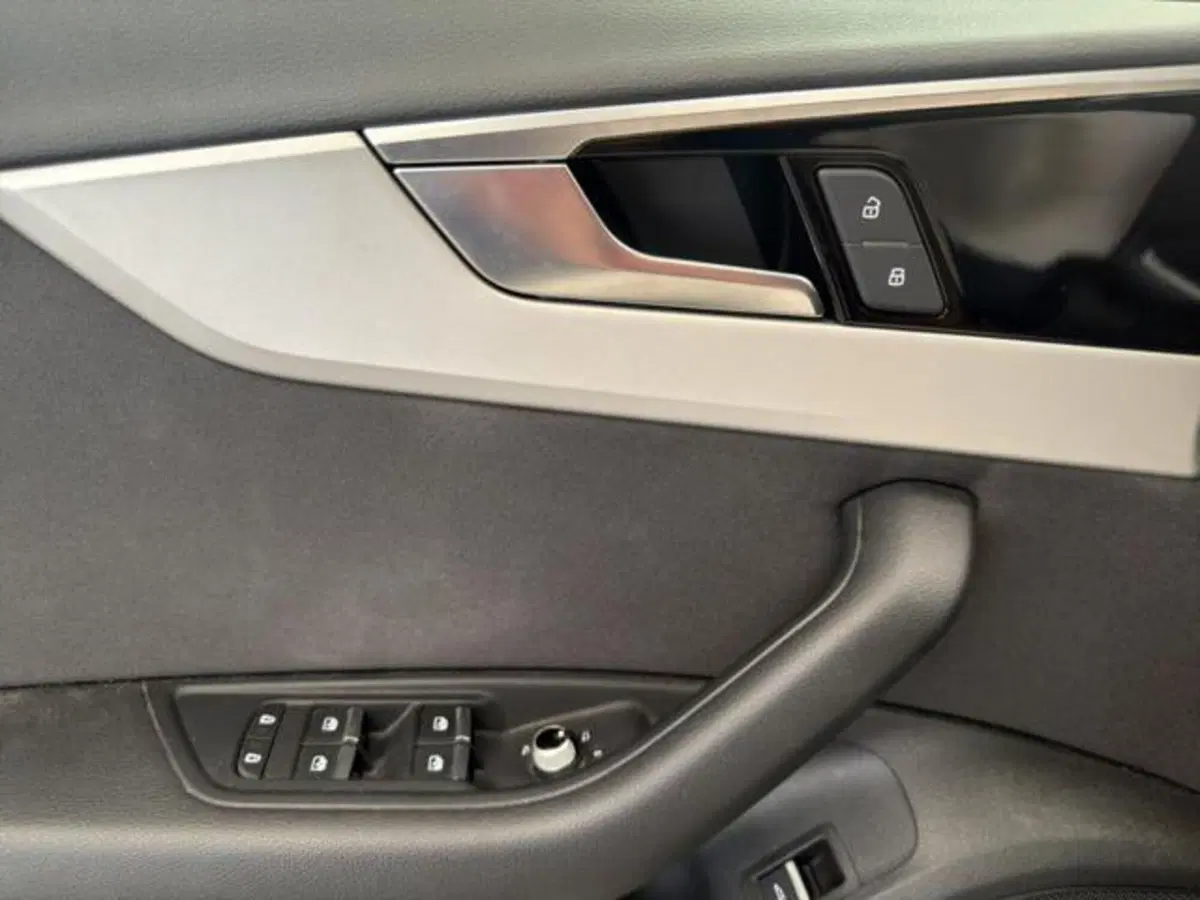 Audi A4 Avant usata a Milano (13)