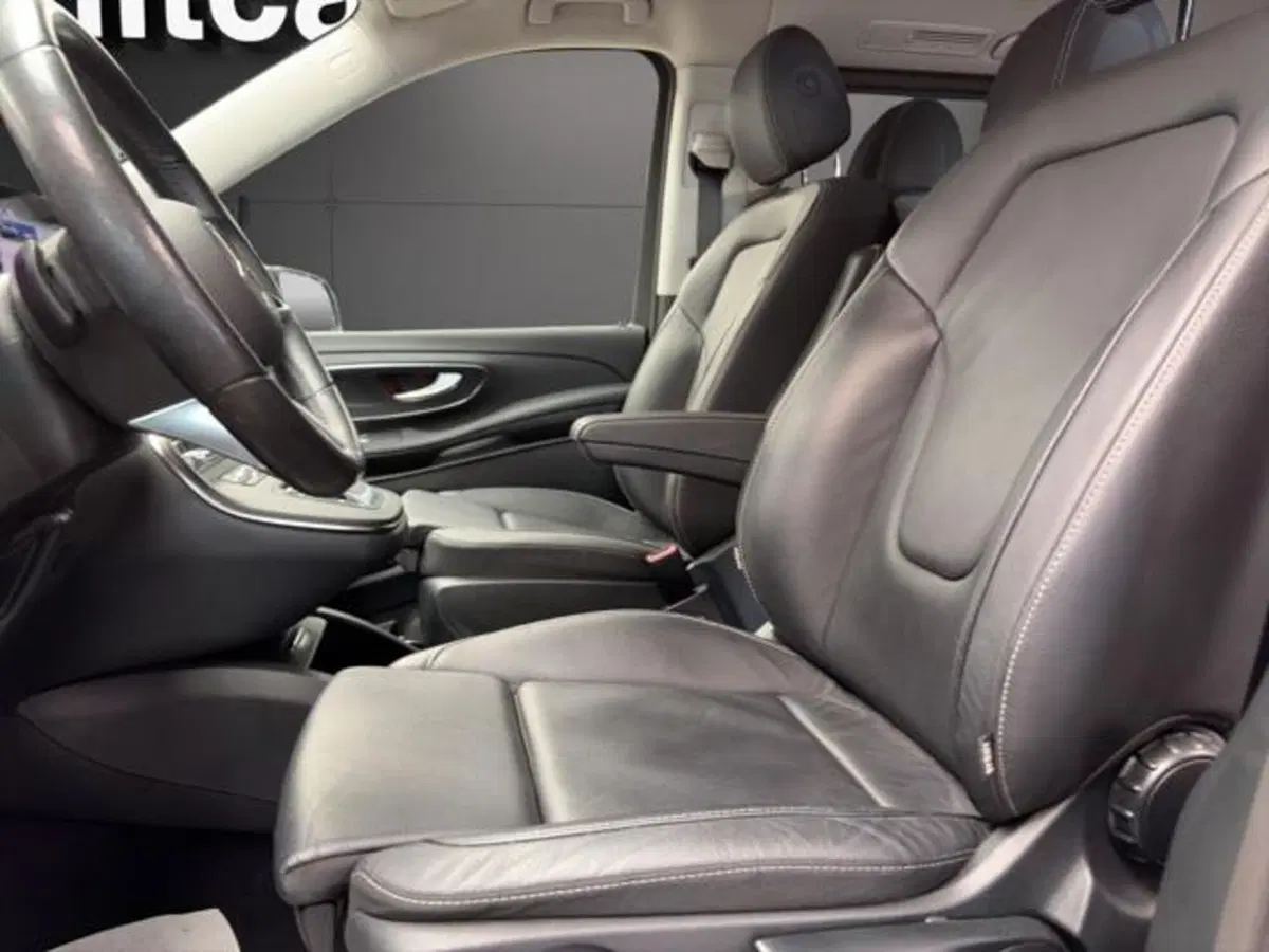 Mercedes-Benz Classe V usata a Milano (10)