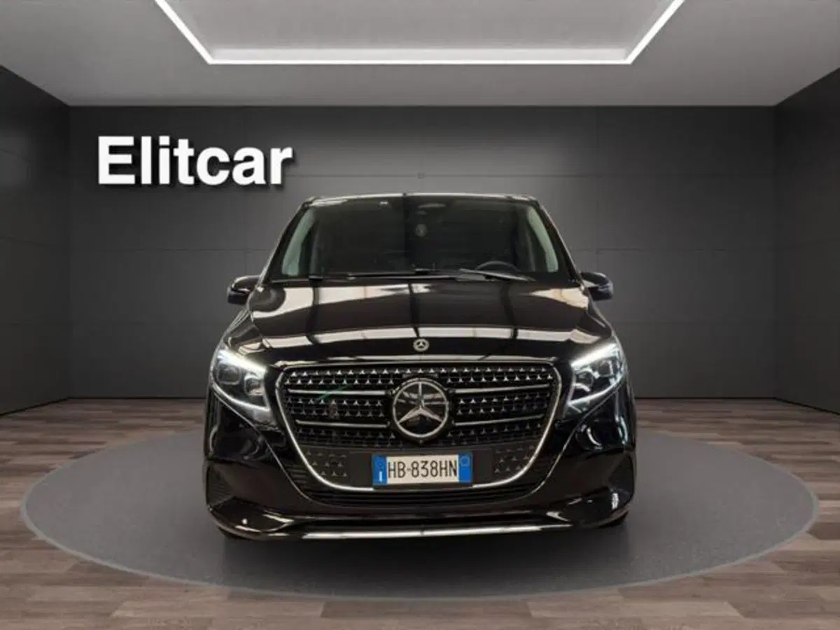 Mercedes-Benz Classe V usata a Milano (2)