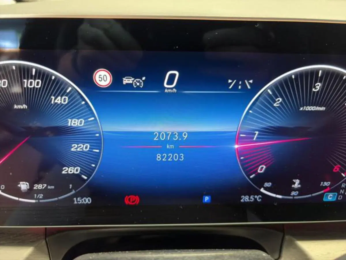 Mercedes-Benz Classe V usata a Milano (7)