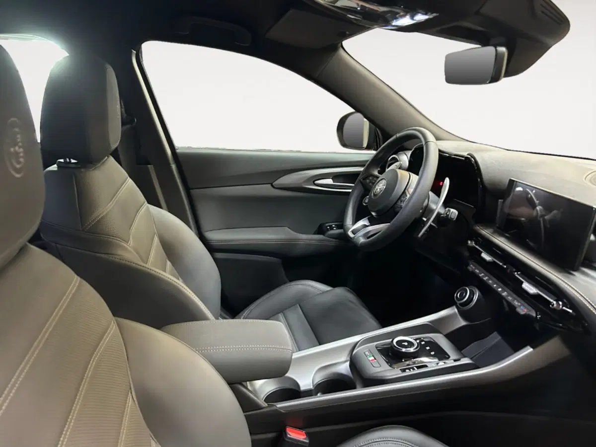 Alfa Romeo Tonale nuova a Verona (6)