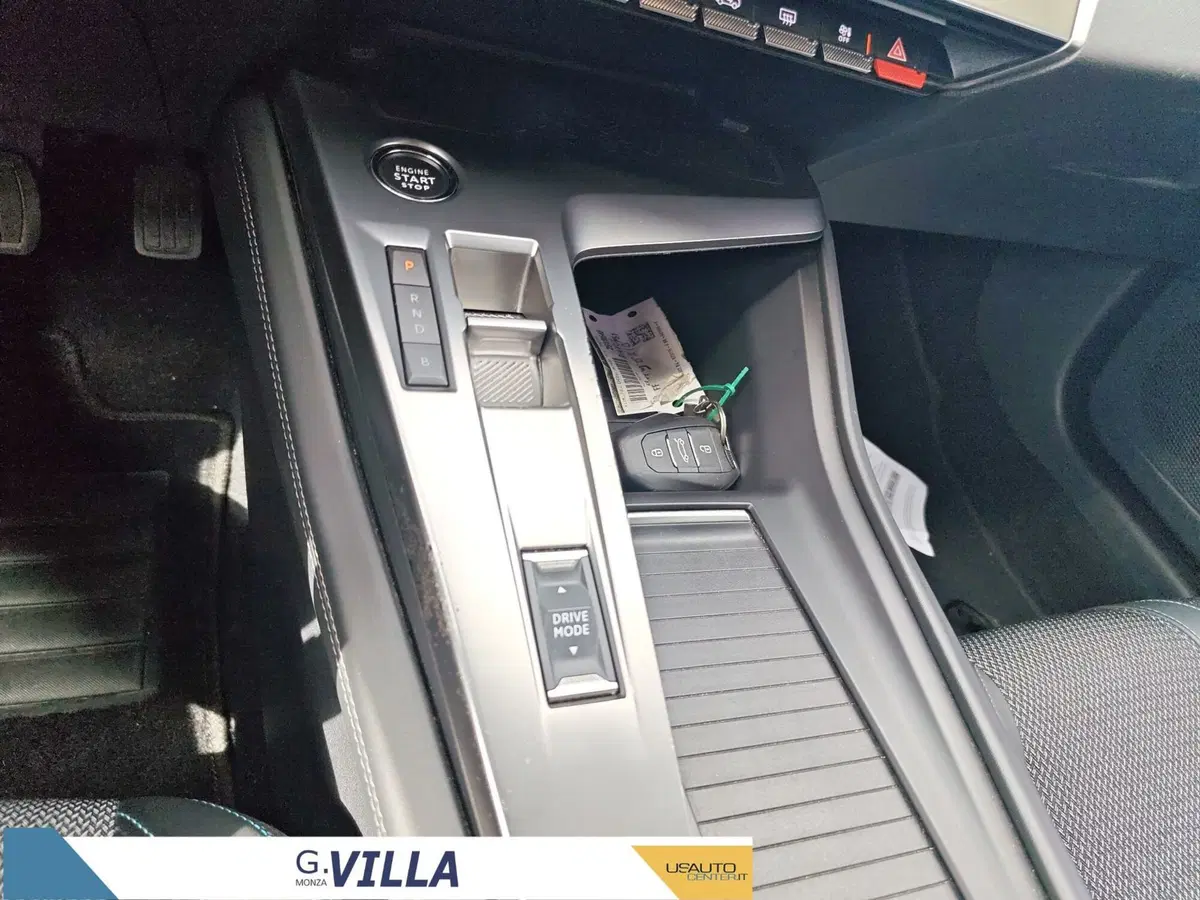 Peugeot 308 usata a Milano (11)