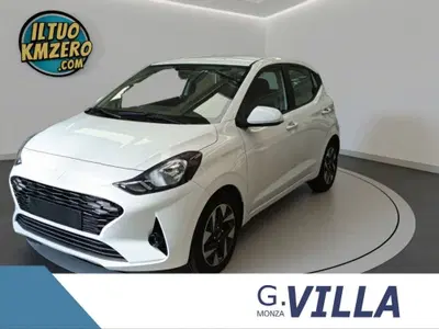 Hyundai i10 1.0 mpi Connectline 63cv nuova a Monza