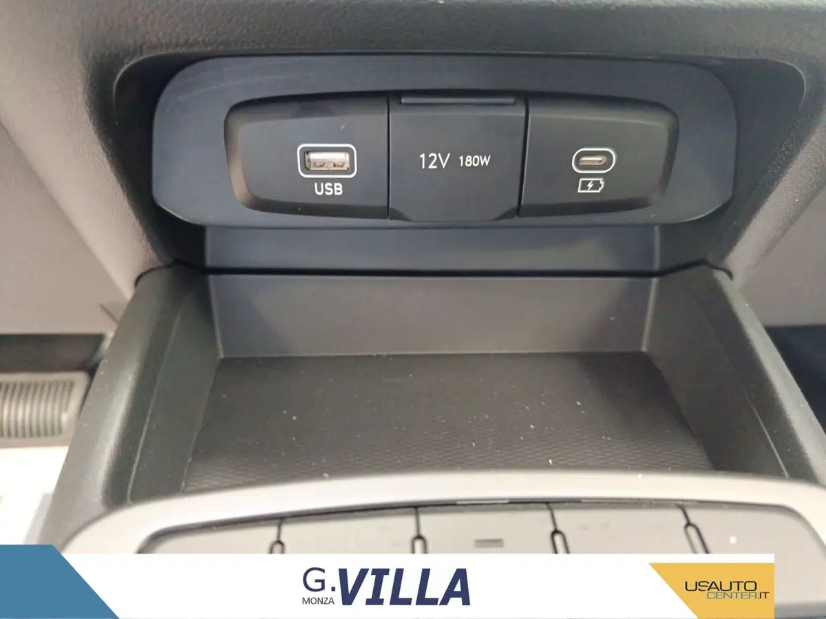 Hyundai i10 nuova a Monza e Brianza (20)