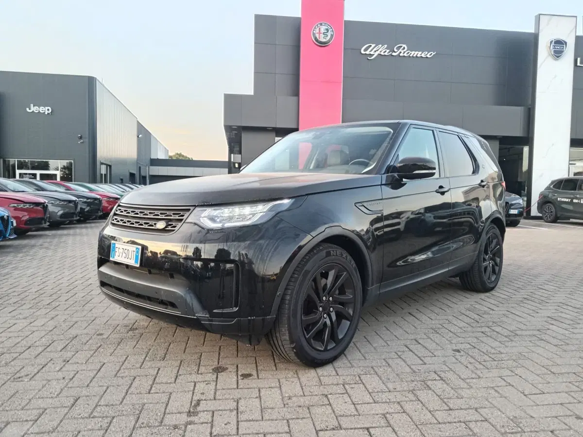 Land Rover Discovery Sport usata a Alessandria