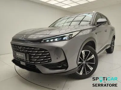 Mg HS 1.5 Luxury auto del 2025 usata a Erba