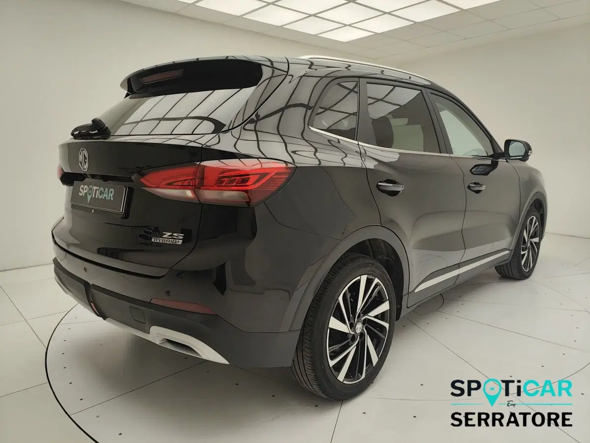 Mg ZS EV usata a Como (6)