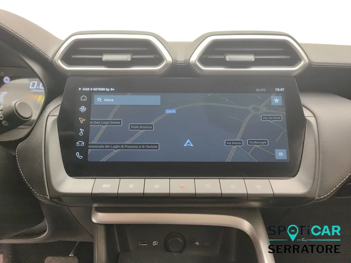 Mg ZS EV usata a Como (11)