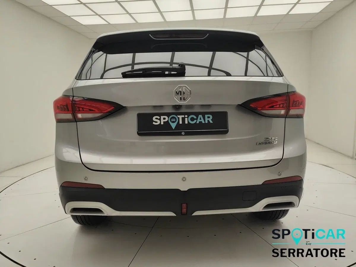 Mg ZS EV usata a Como (5)