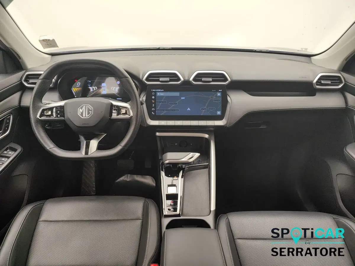 Mg ZS EV usata a Como (7)