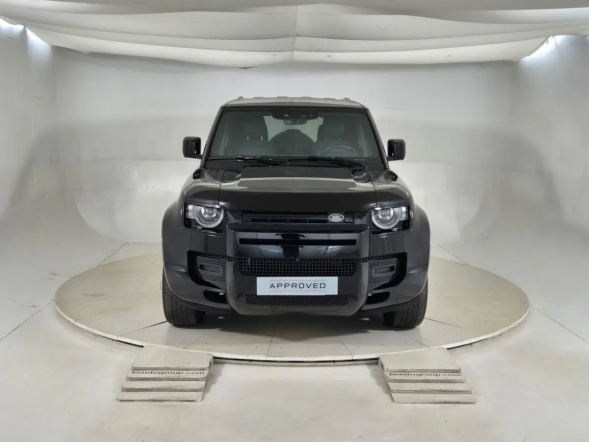 Land Rover Defender usata a Torino (8)