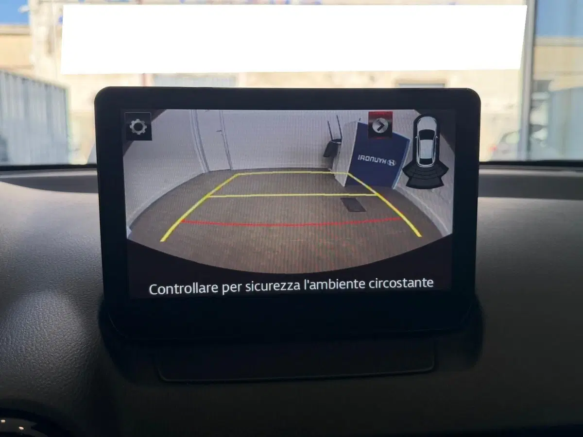 Mazda Mazda2 usata a Napoli (15)