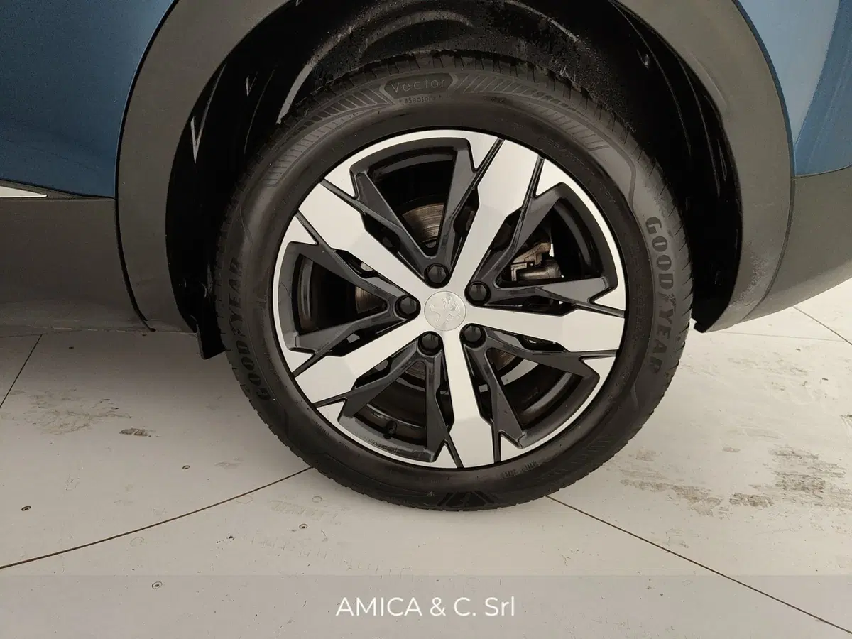 Peugeot 3008 usata a Caserta (10)