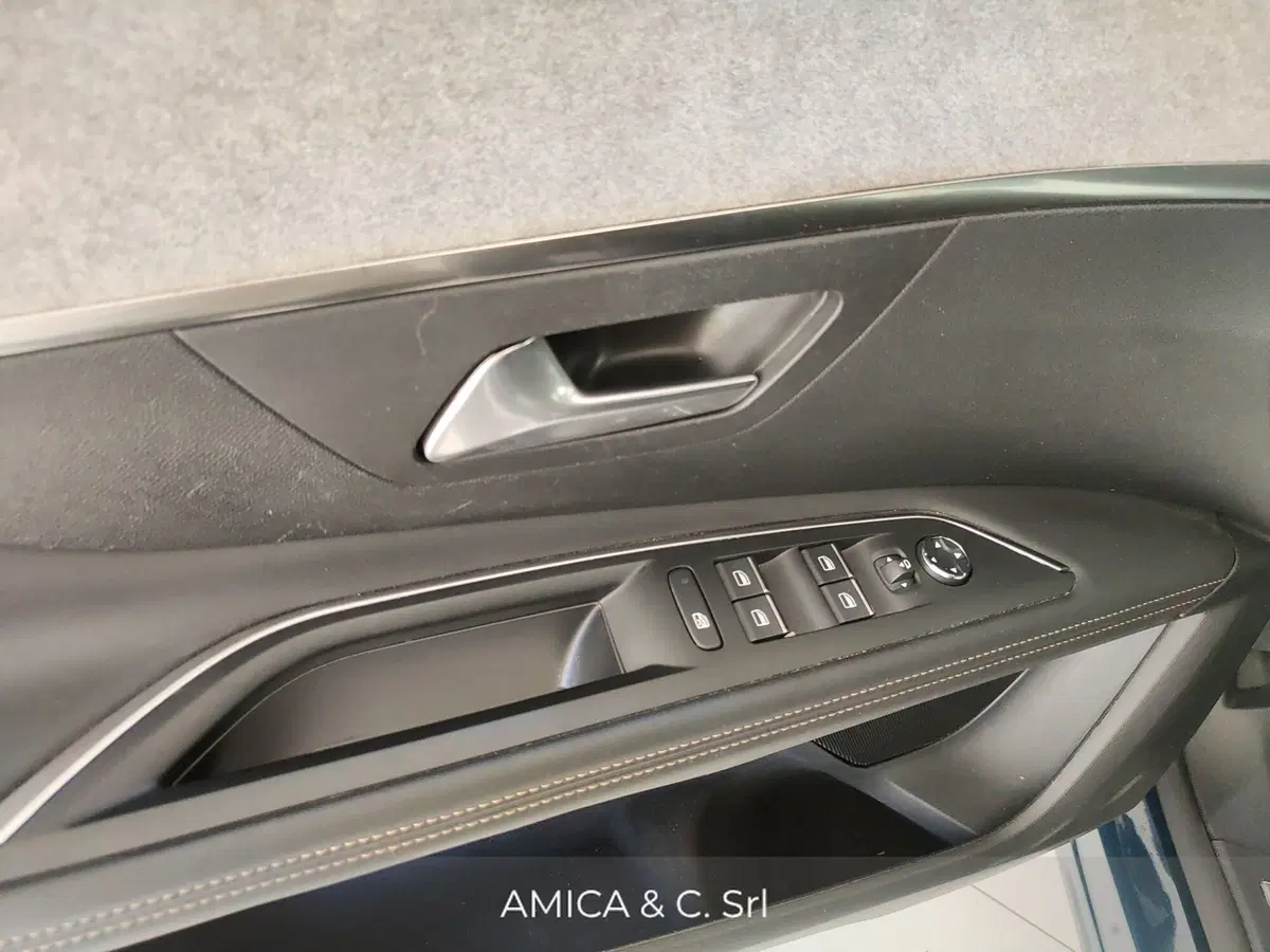 Peugeot 3008 usata a Caserta (14)