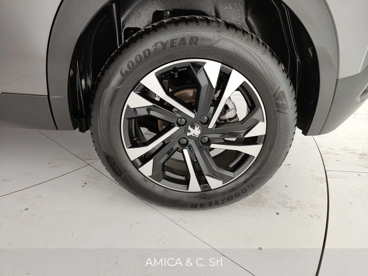 Peugeot 2008 usata a Caserta (12)