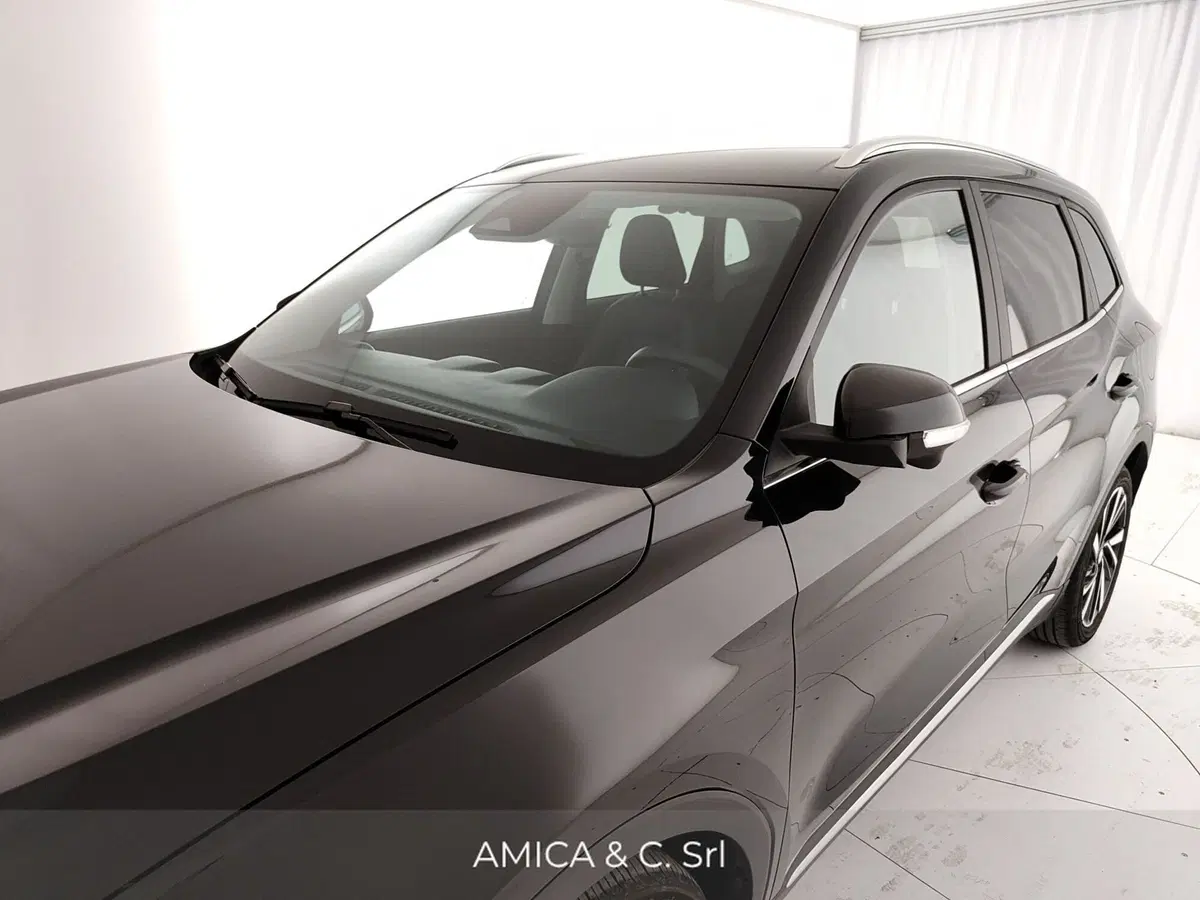 Mg ZS EV usata a Caserta (15)