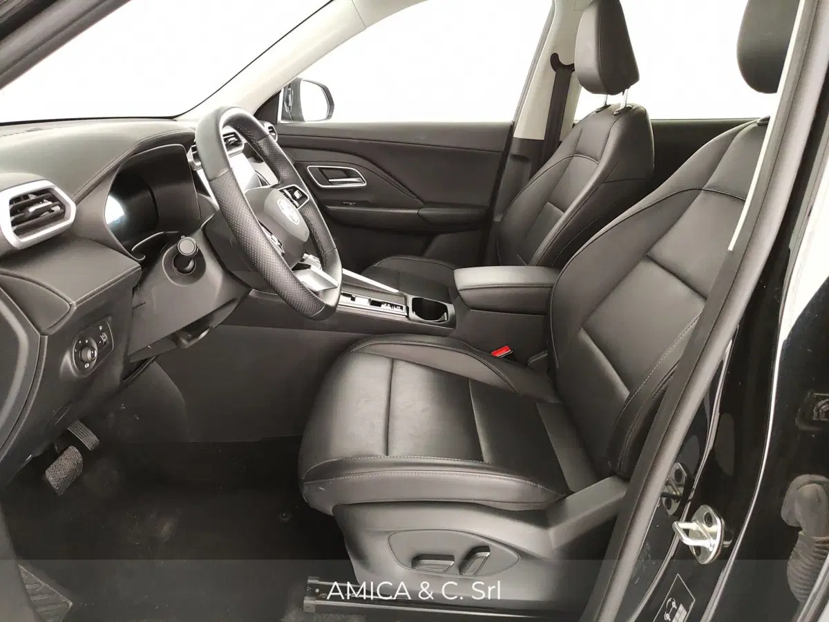 Mg ZS EV usata a Caserta (16)