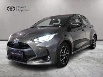 Toyota Yaris 1.5 Hybrid 5 porte Trend del 2023 usata a Milano