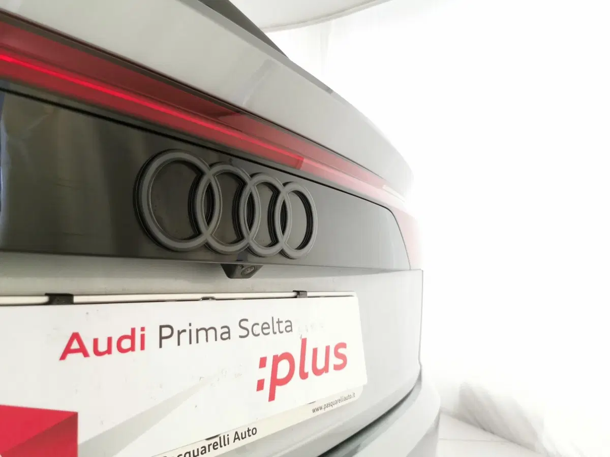 Audi Q8 usata a Chieti (11)