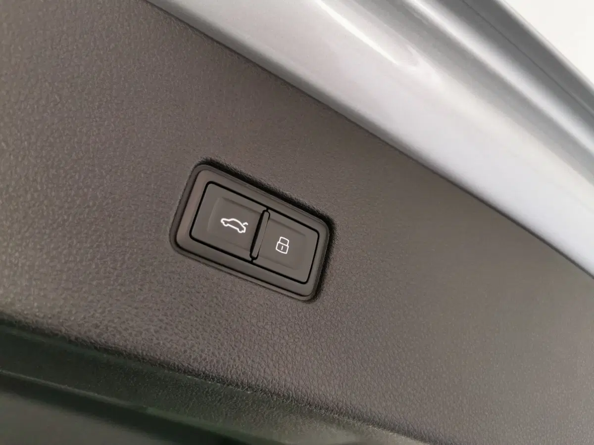 Audi Q8 usata a Chieti (13)
