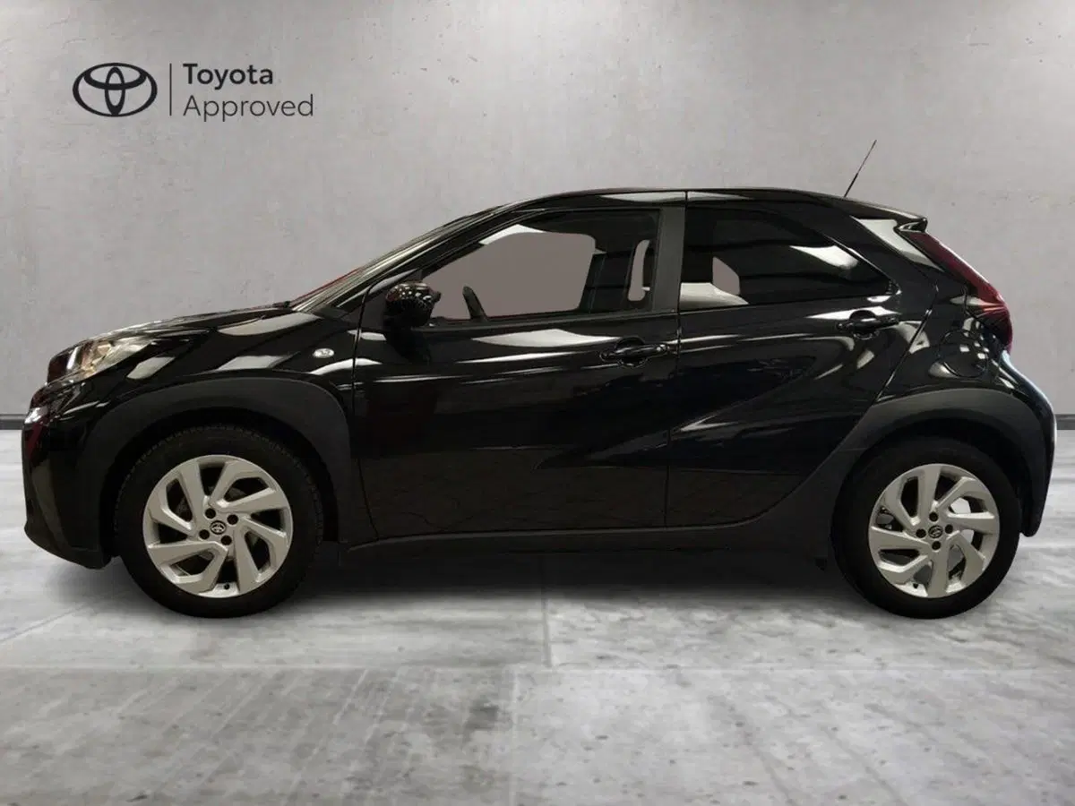 Toyota Aygo X usata a Roma (3)