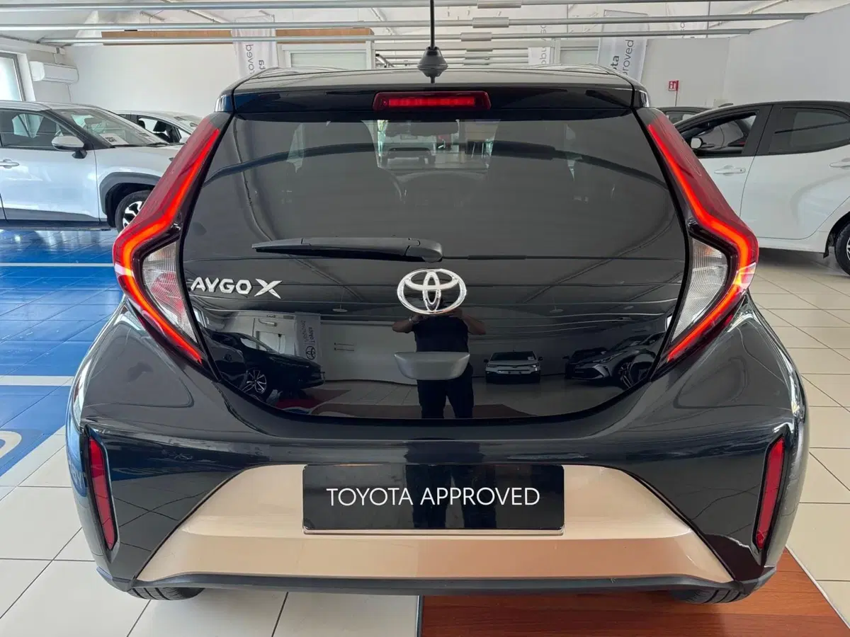 Toyota Aygo X usata a Modena (7)
