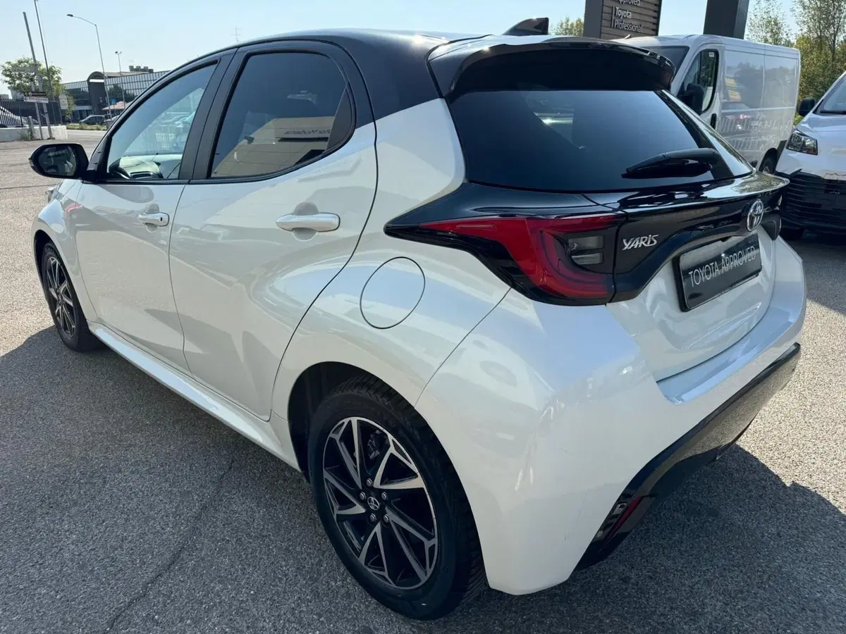 Toyota Yaris usata a Modena (8)