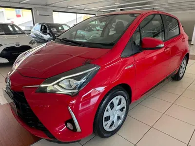Toyota Yaris 1.5 Hybrid 5 porte Active Plus del 2019 usata a Modena