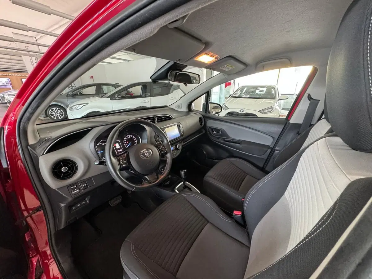 Toyota Yaris usata a Modena (12)