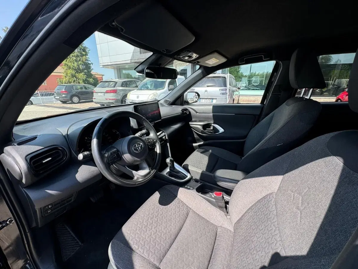 Toyota Yaris Cross usata a Modena (12)