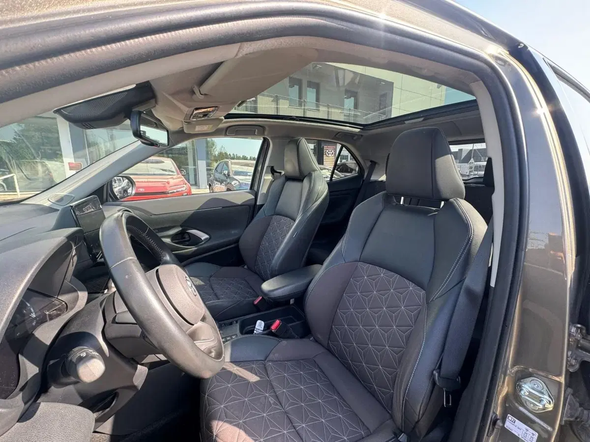 Toyota Yaris Cross usata a Modena (13)