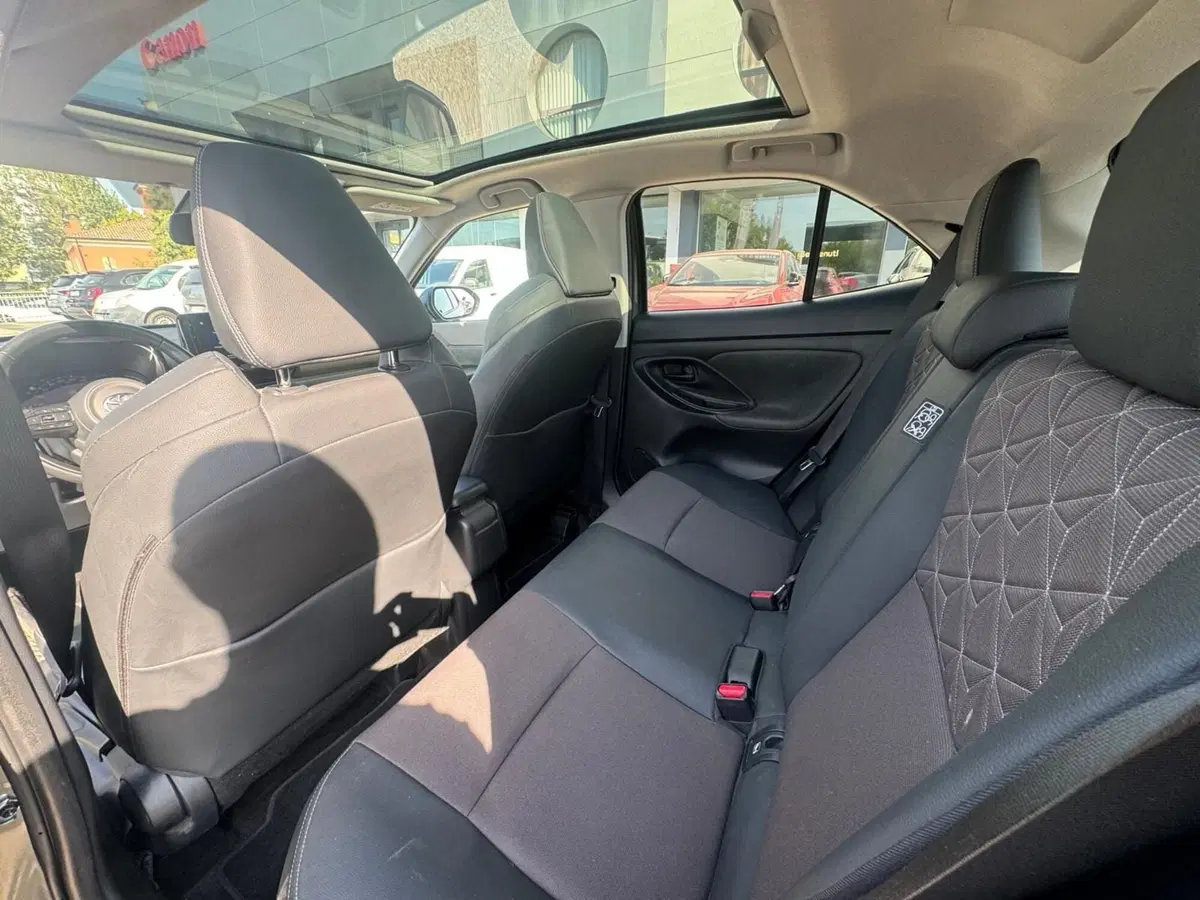 Toyota Yaris Cross usata a Modena (14)