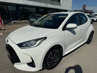 Toyota Yaris 1.5 Hybrid 5 porte Trend del 2022 usata a Modena