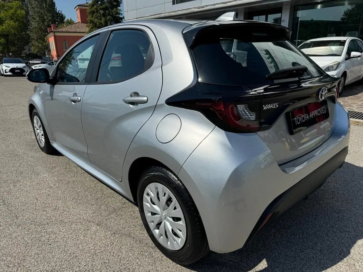 Toyota Yaris usata a Modena (8)