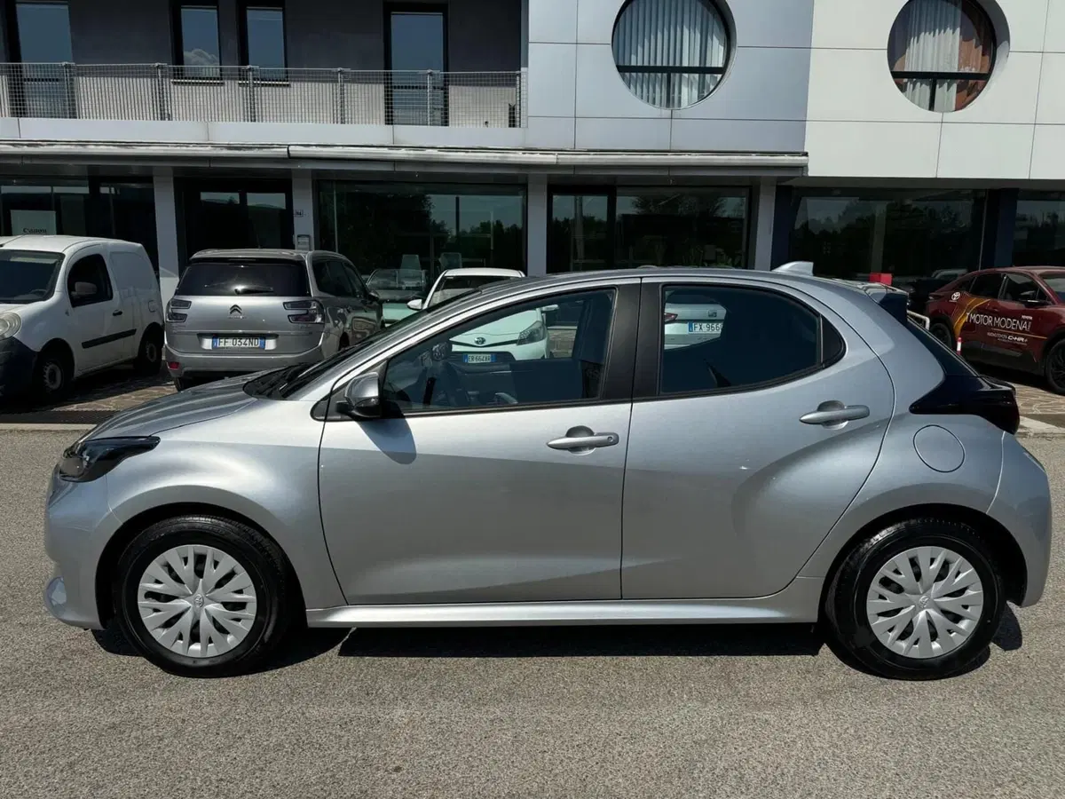 Toyota Yaris usata a Modena (9)