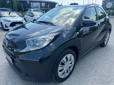 Toyota Aygo X 1.0 Active 72cv del 2022 usata a Modena