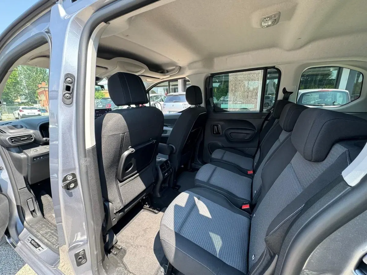 Toyota Proace City Verso nuova a Modena (13)