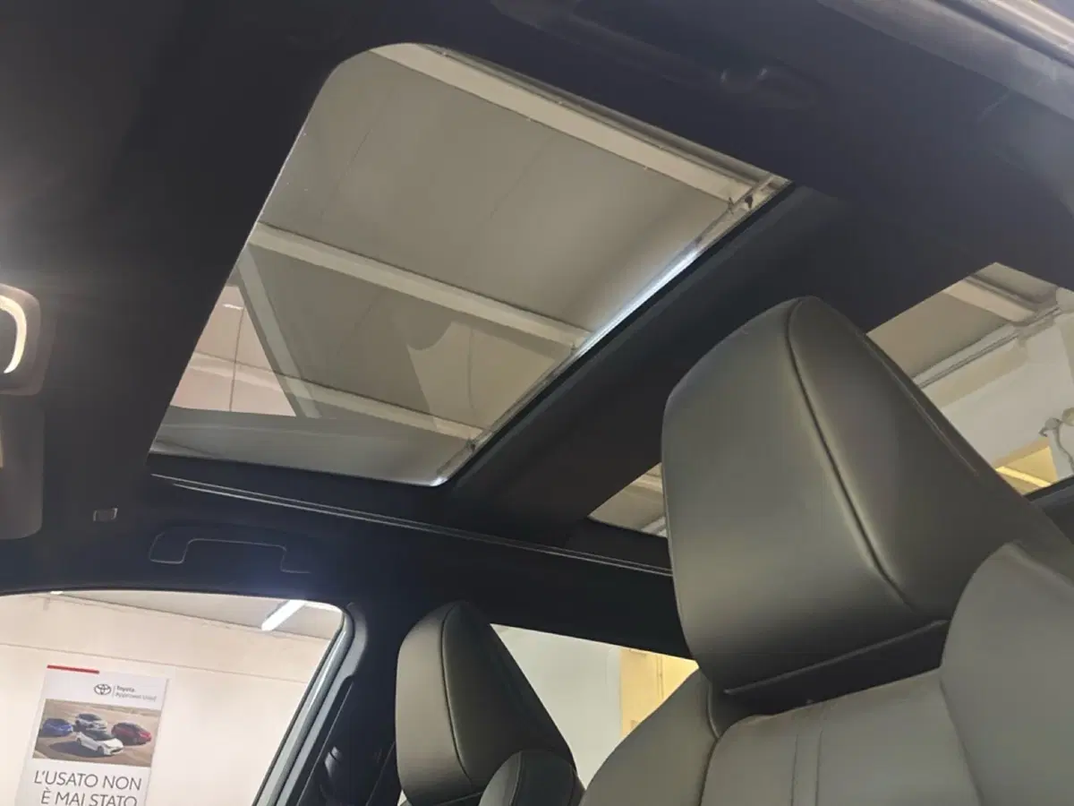 Toyota Corolla Cross Hybrid usata a Bologna (12)