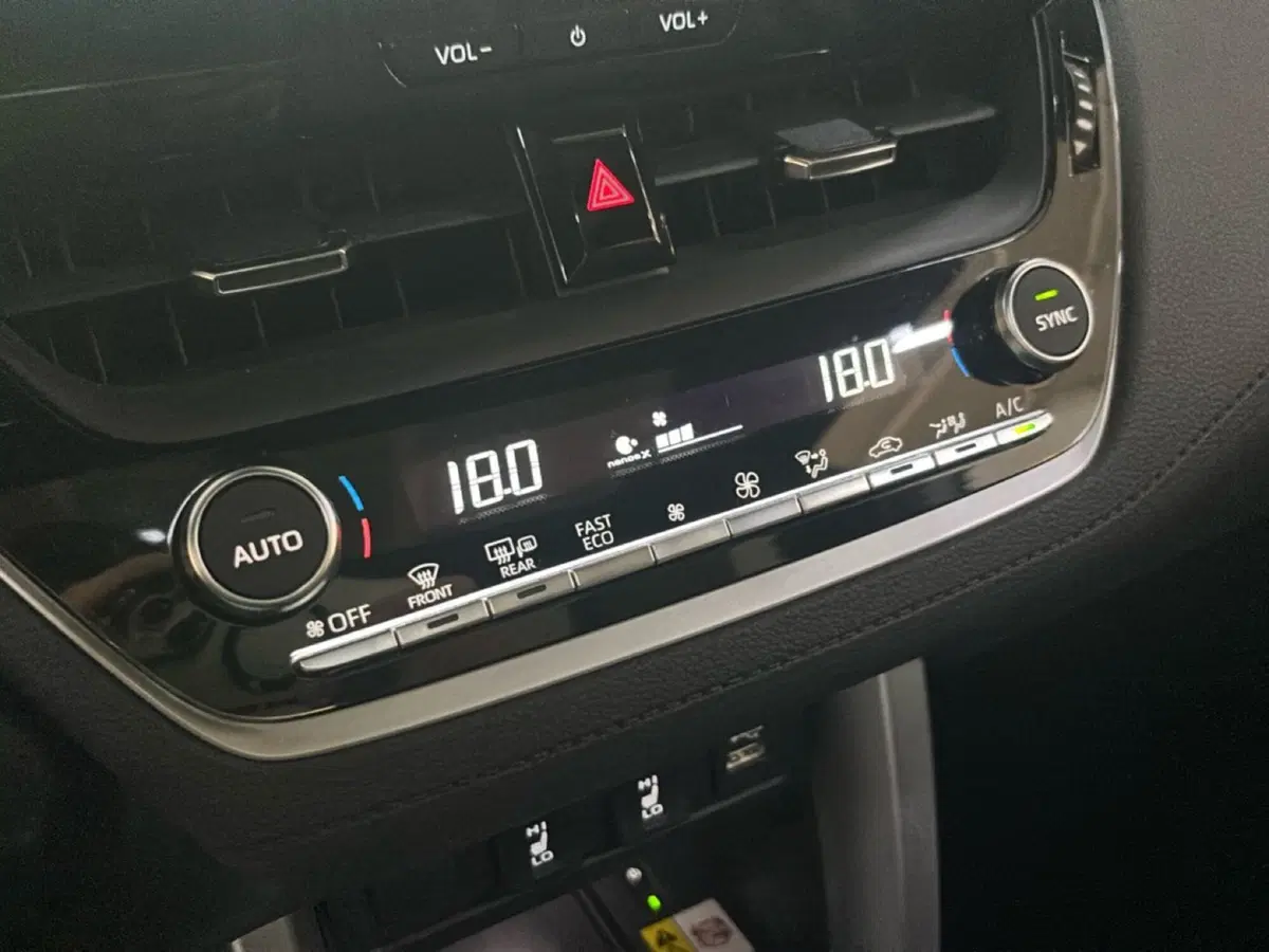 Toyota Corolla Cross Hybrid usata a Bologna (16)