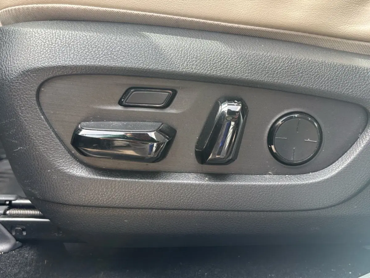Lexus RX usata a Bologna (12)