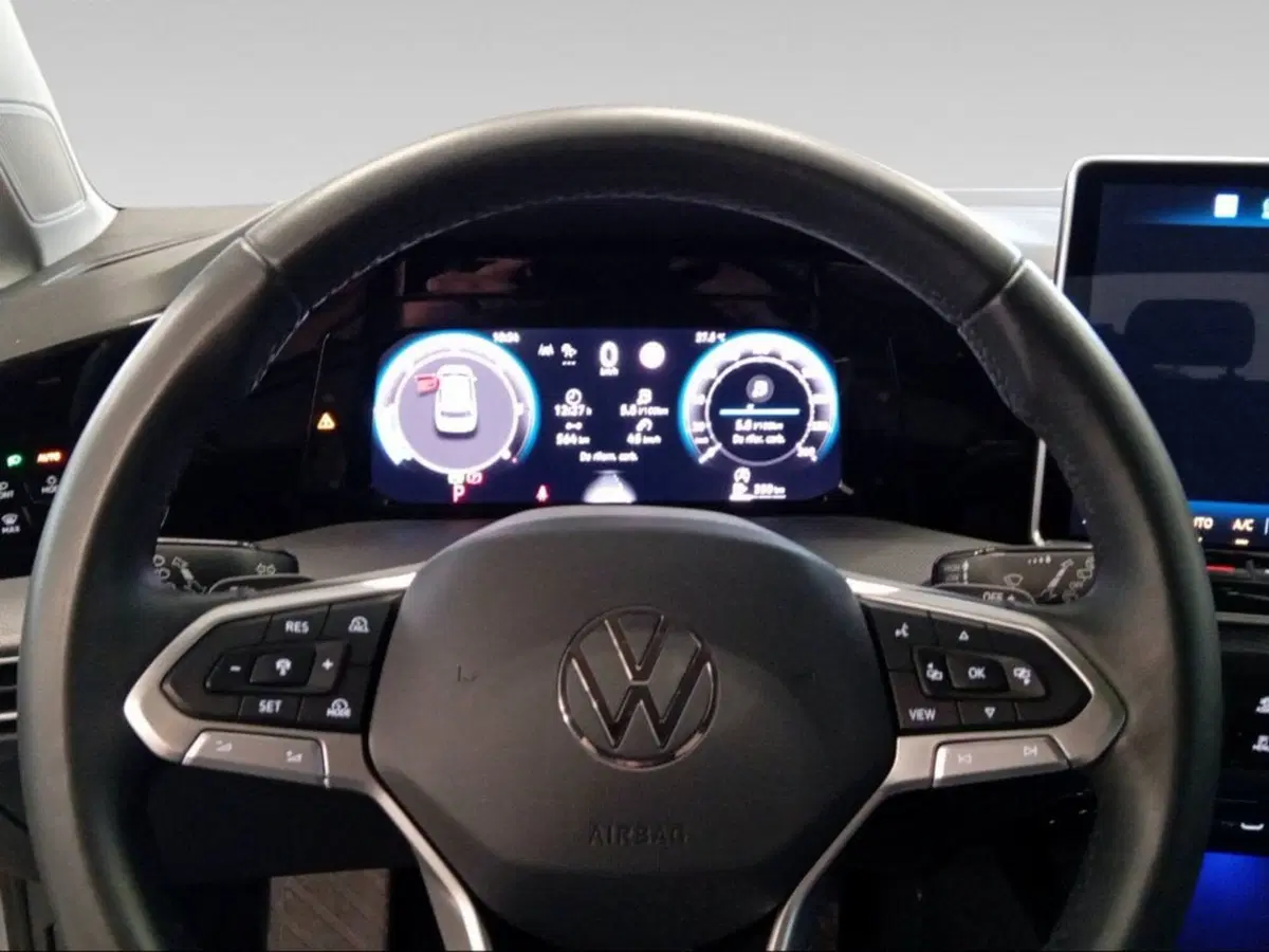 Volkswagen Golf usata a Livorno (10)