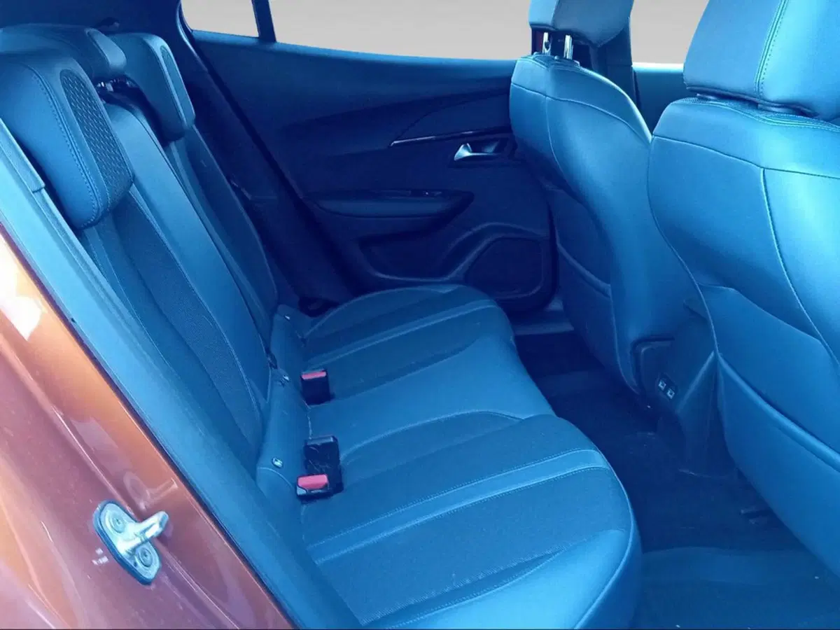 Peugeot 2008 usata a Pisa (15)