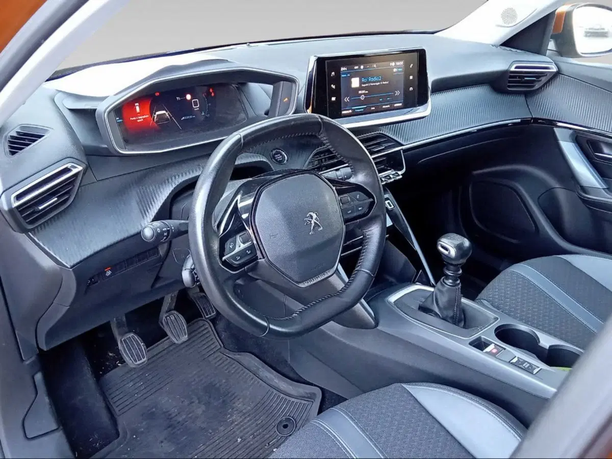 Peugeot 2008 usata a Pisa (9)