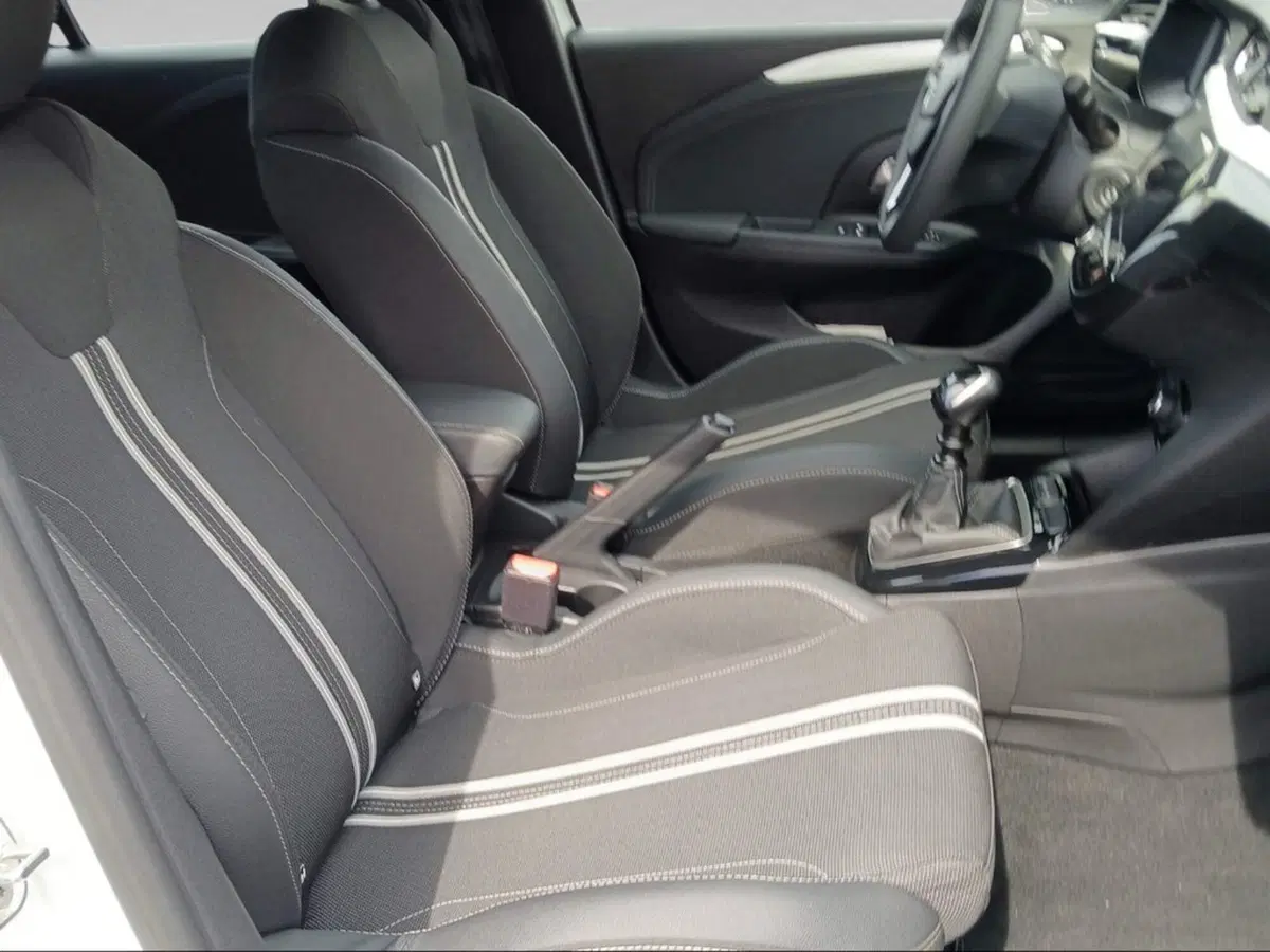 Opel Corsa usata a Pisa (12)