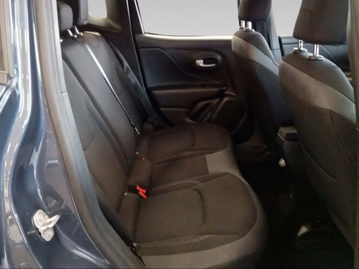 Jeep Renegade usata a Pisa (15)