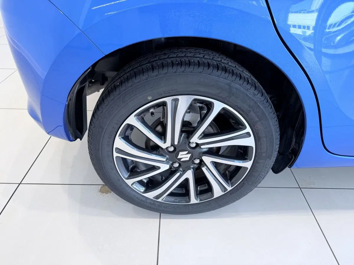 Suzuki Swift usata a Latina (15)