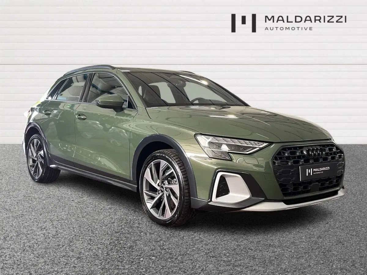 Audi A3 allstreet nuova a Bari