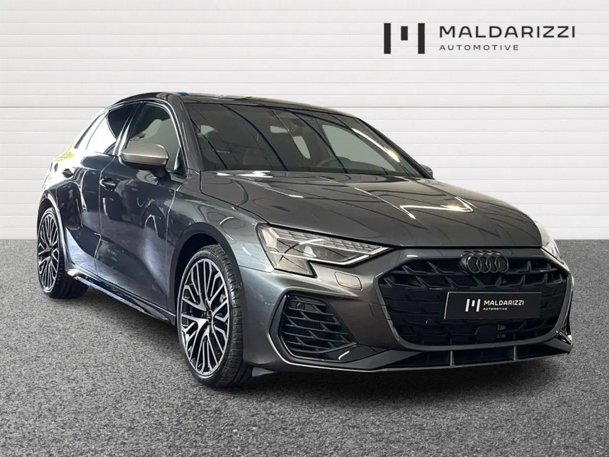 Audi A3 Sportback nuova a Bari
