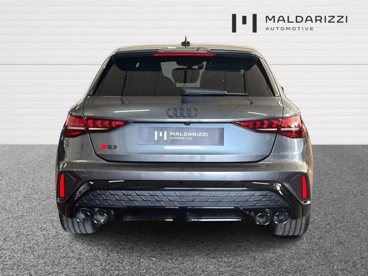 Audi A3 Sportback nuova a Bari (3)