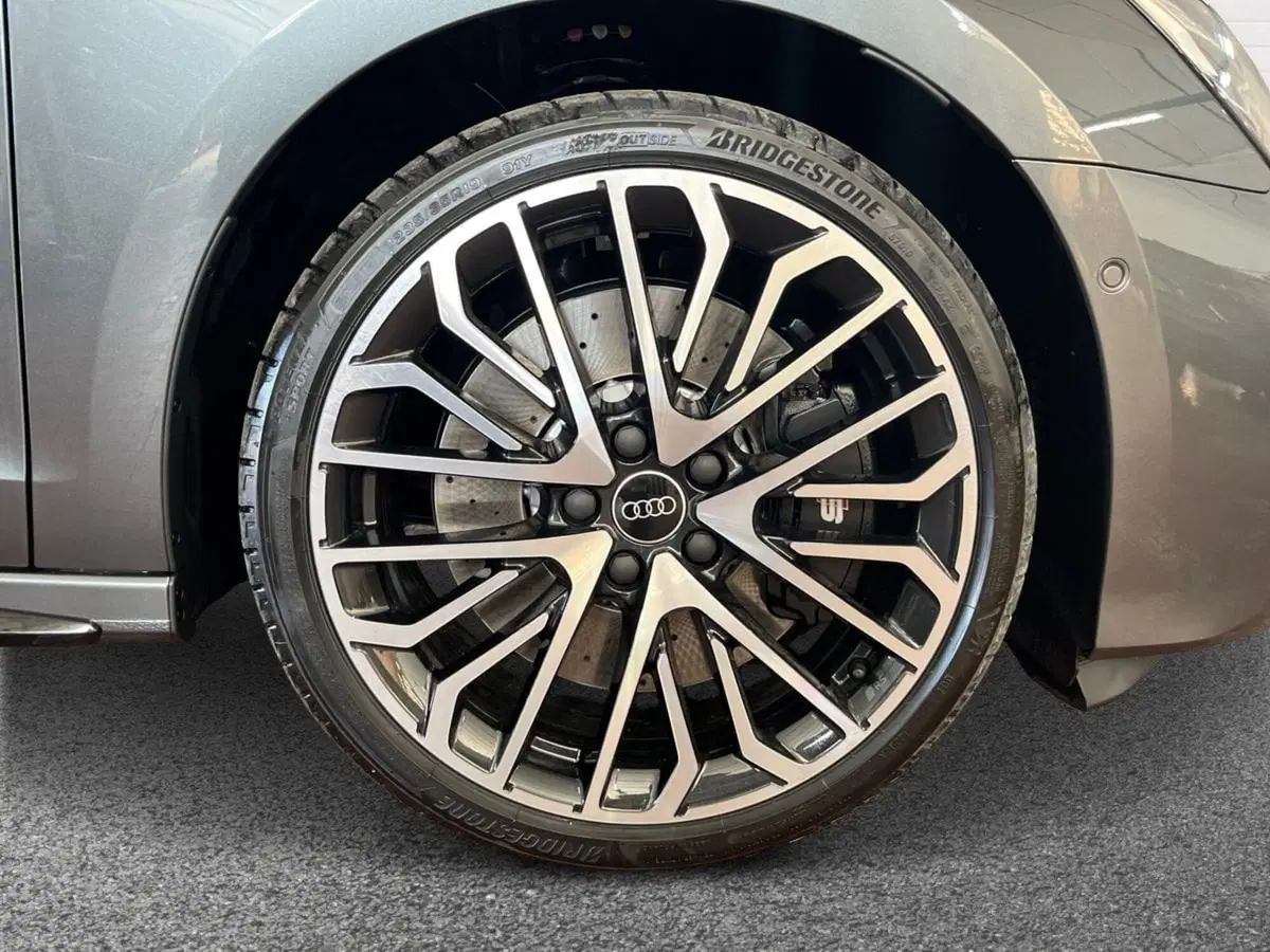 Audi A3 Sportback nuova a Bari (6)